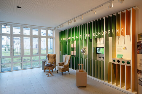 Innenraum eines Empfangsbereichs